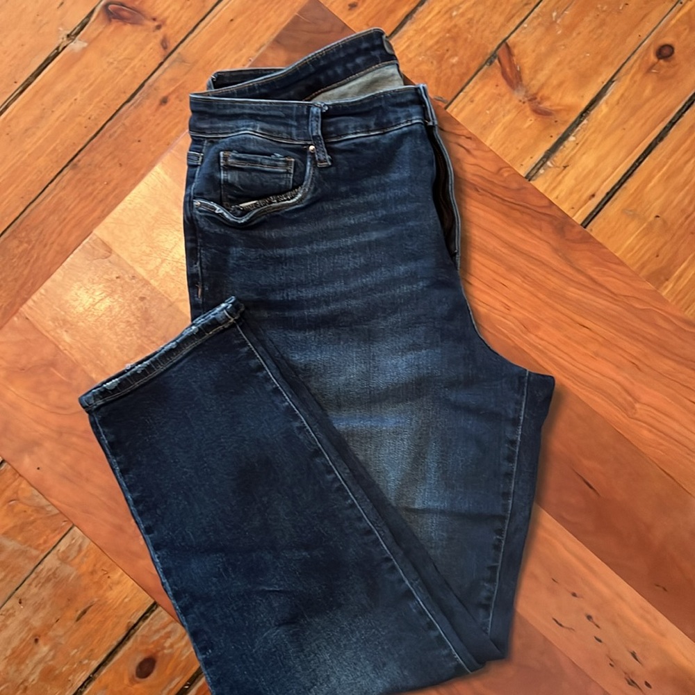 Kut from the Kloth Reese Jeans - Picture 4 of 4